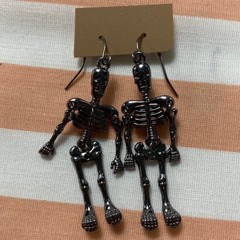 Dangle Skeleton Earrings (CO)